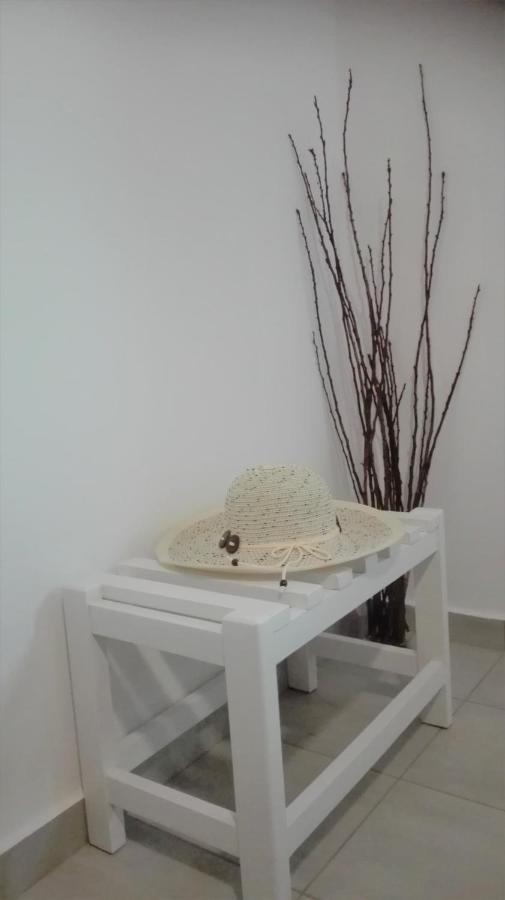 New Sea Escape Boutique Apt-Agii Aposto Li Beach Ханья Экстерьер фото