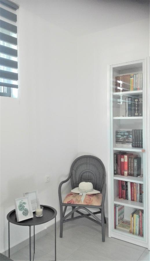 New Sea Escape Boutique Apt-Agii Aposto Li Beach Ханья Экстерьер фото